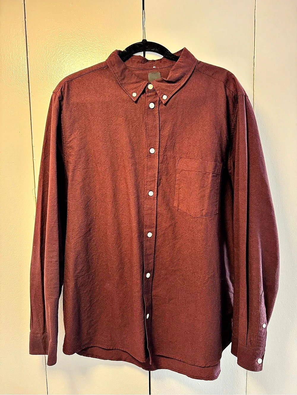 H&M Button Down Shirt in Brown Size XL Like New